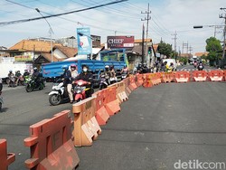 Jalan Mastrip Masuk ke Surabaya Ditutup 24 Jam Selama PPKM Darurat
