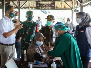 Pelaksanaan Vaksinasi Gotong Royong di Purwakarta