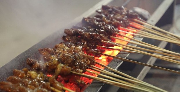 sate madura