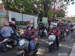 Bundaran Waru dan Dolog Surabaya Ditutup, Ini Jalan Alternatif Pengendara