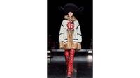 Rekonstruksi Gaultier Couture Versi Chitose Abe 'Sacai'