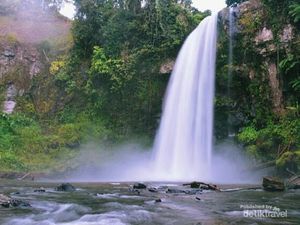 Air Terjun Sigerincing yang Amazing