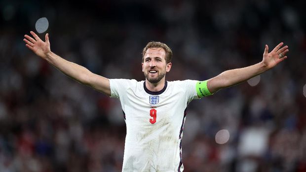 Soccer Football - Euro 2020 - Semi Final - England v Denmark - Wembley Stadium, London, Britain - July 7, 2021 England's Harry Kane celebrates after the match Pool via REUTERS/Carl Recine