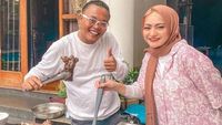 Sule Ternyata Paling Suka Ngeliwet hingga Makan Karedok Ekstra Pedas 