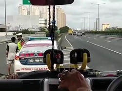 Viral Kernet Truk Diduga Sogok Oknum PJR, Dijawab Langsung Kapolri