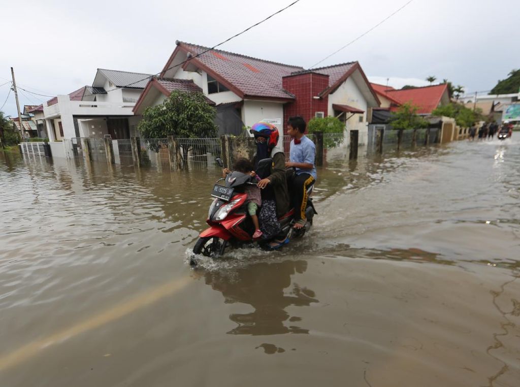 Desa Lampasie Engking Aceh Tergenang Banjir