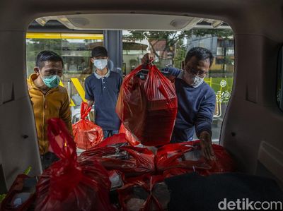 Begini Solidaritas Warga di Zona Merah COVID-19