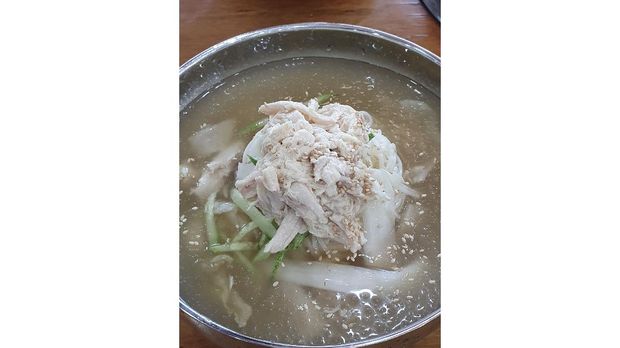 Kuliner Korea, chogyeguksu meda Kuliner Korea, chogyeguksu meda
