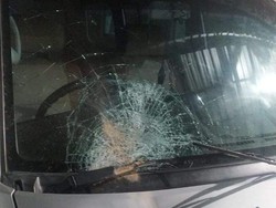 Viral Ambulans Dilempari Batu Hingga Pecah Kaca Saat Jemput Pasien