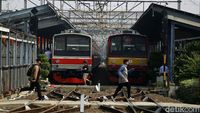 Sepekan PPKM Darurat, Suasana Stasiun KA Bekasi Sepi