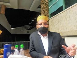 Danny Salat Idul Fitri di Lapangan Karebosi Makassar, Anjungan Losari Dikaji