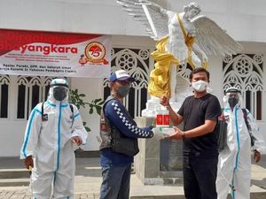 Bikers di Ciamis Bantu Masyarakat Sterilkan Lingkungan Bikers di Ciamis Bantu Masyarakat Sterilkan Lingkungan