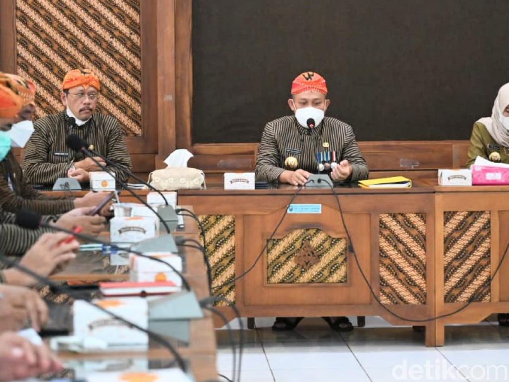 Woro-woro! Minggu Besok Warga Kebumen di Rumah Saja Woro-woro! Minggu Besok Warga Kebumen di Rumah Saja