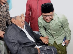 KH Zainudin Djazuli Wafat, Muhaimin Iskandar Serukan Salat Gaib dan Tahlil