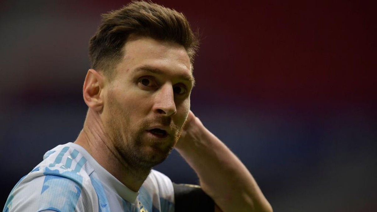 Messi belum pernah menjuarai Copa America selama kariernya. Foto: Getty Images/Pedro Vilela
