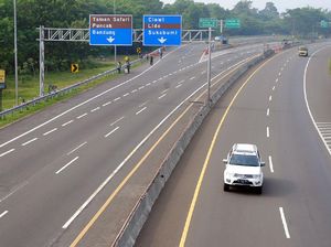 Jarang-jarang Jalur Puncak Sepi Begini