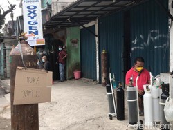 Pemerintah Bakal Impor 40 Ribu Ton Oksigen Liquid-50 Ribu Konsentrator