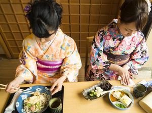 10 Tips Menikmati Makanan Jepang yang Benar, dari Sushi hingga Ramen