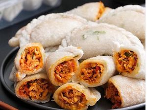 5 Tempat Jajan Cireng Kekinian Isi Ayam hingga Keju Lumer 5 Tempat Jajan Cireng Kekinian Isi Ayam hingga Keju Lumer