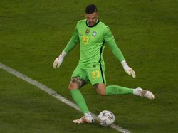 Ederson Sial Dua Kali di Final