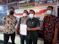 Ketua DPRD Adukan Bupati Solok ke Polisi Terkait Pencemaran Nama Baik