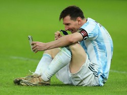 Lionel Messi Kalahkan Cristiano Ronaldo dengan Jumlah Likes Terbanyak di Instagram