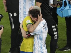 Terungkap! Ini Isi Obrolan Messi dan Neymar Usai Final Copa America