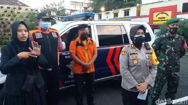 operasi ppkm di surabaya ricuh