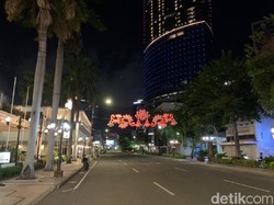 Begini Suasana Malam Minggu di Tengah Kota Surabaya