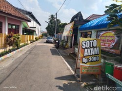 Bantu Sesama Saat Pandemi, Warga Blitar Ini Jual Soto Ayam Hanya Rp 2 Ribu