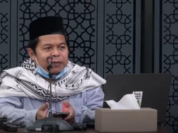 Profil KH Ahmad Lutfi Fathullah, Ahli Hadits Cucu Guru Mughni Asal Betawi