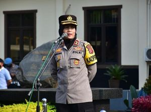 Kisah AKBP Melda Yanny, Polwan Pertama yang Ditunjuk Sebagai Kapolres Banjar Kisah AKBP Melda Yanny, Polwan Pertama yang Ditunjuk Sebagai Kapolres Banjar