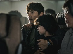 Review Emergency Declaration: Teror Mencekam Dalam Pesawat