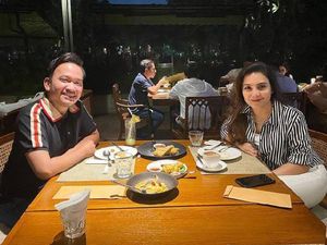 Ruben Onsu Tepis Isu Meninggal, Intip Keseruannya Kulineran Bareng Keluarga Ruben Onsu Tepis Isu Meninggal, Intip Keseruannya Kulineran Bareng Keluarga