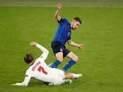 Jorginho Seharusnya Dapat Kartu Merah di Final Euro 2020?