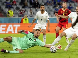 Donnaruma Jadi Pengganti Sepadan Andai Ederson Tinggalkan Man City