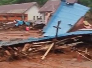 Konawe Utara Sultra Diterjang Longsor, 24 Rumah dan 1 Sekolah Rusak
