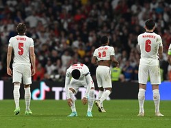 Inggris Gagal Juara Euro 2020, Momen Pilu untuk Ashley Cole