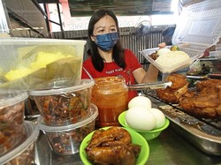 Ahli Kecantikan Ini Kini Jualan Nasi Lemak, Semuanya Belajar dari Nol!