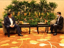 Airlangga Dijadwalkan Bertemu PM Singapura, Bahas Apa?