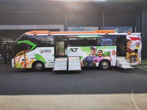 Potret Bus Mercedes-Benz yang Disulap Jadi Dapur Berjalan Oleh Karoseri Laksana