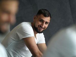 Lebih Kuat PSG atau Italia, Donnarumma?