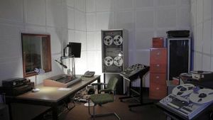 Foto Bunker Nuklir Bawah Tanah Terseram Inggris