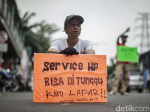 Jasa Servis HP di PGC Turun ke Jalan Imbas Mal Ditutup