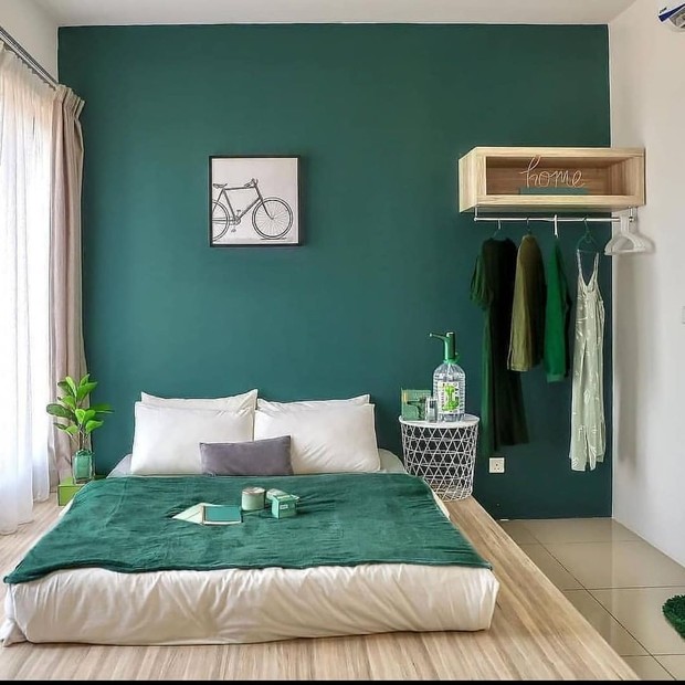 Nuansa kamar hijau baik untuk meningkatkan mood baik/ Foto: instagram.com/dekorasikamartidur