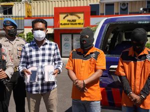 Polisi Tangkap 2 Perusak Mobil Polisi Saat Ricuh PPKM Darurat di Surabaya