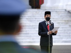 Jokowi Minta Semua Pihak Kerja Sama agar Kasus COVID-19 Segera Turun