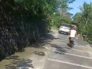 Pemobil Fortuner Tabrak Lari Dikejar Warga di Karanganyar Ditetapkan Tersangka Pemobil Fortuner Tabrak Lari Dikejar Warga di Karanganyar Ditetapkan Tersangka