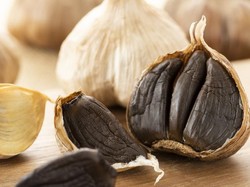 4 Manfaat Rutin Konsumsi Bawang Hitam, Termasuk Jaga Kesehatan Jantung