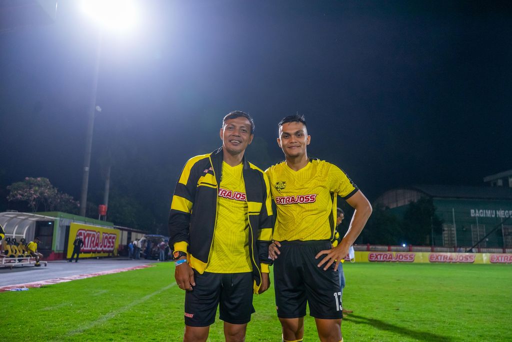 Extra Joss Dream Team.
